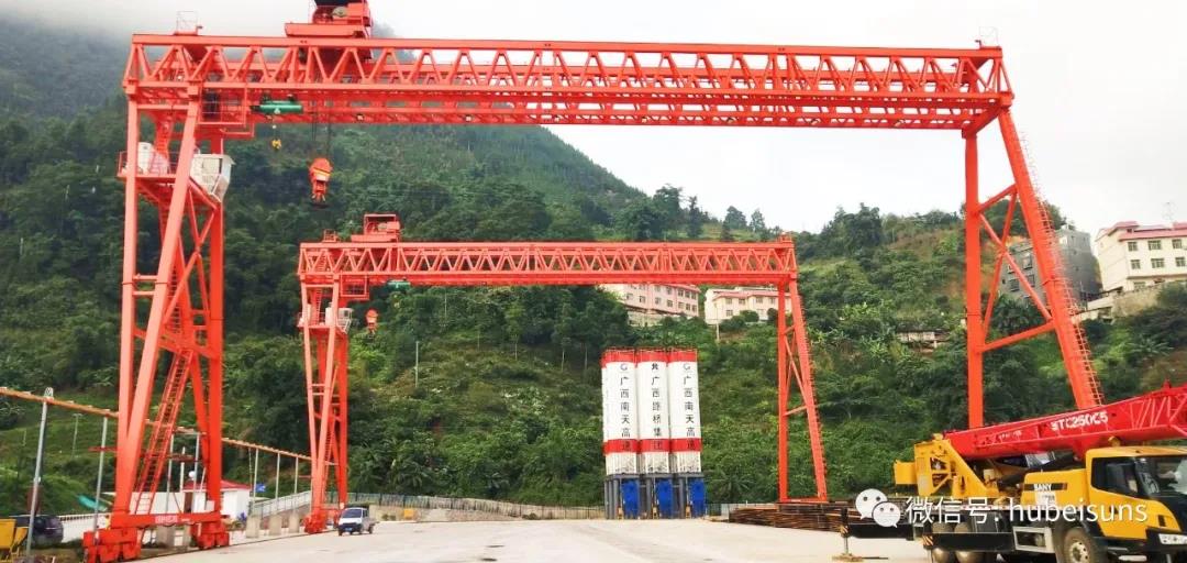 世界第一跨！湖北三思科技門機PLC安全監(jiān)控系統(tǒng)助力廣西天峨龍灘特大